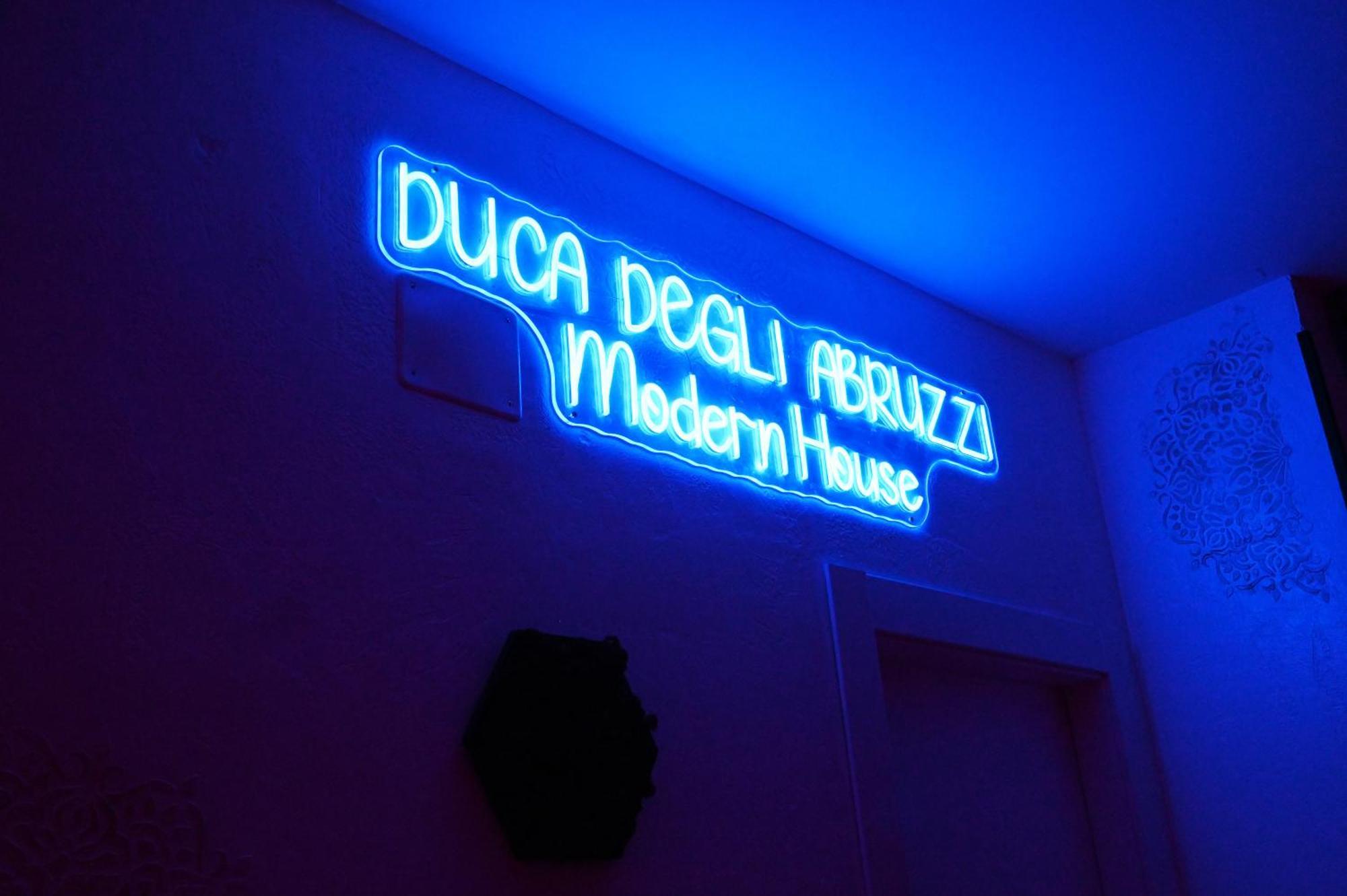 Duca Degli Abruzzi Modern House Luxury Relax Lägenhet Brindisi Exteriör bild
